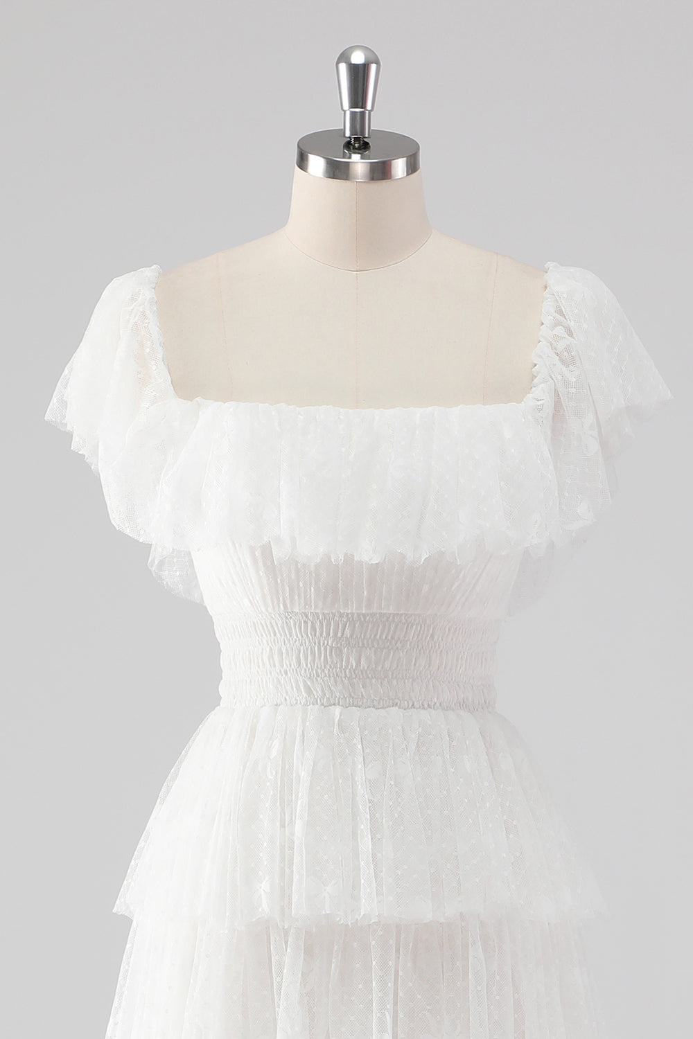 Schwarzes, langes Abendkleid in A-Linie mit quadratischem Ausschnitt und Rüschen