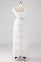 Schwarzes, langes Abendkleid in A-Linie mit quadratischem Ausschnitt und Rüschen