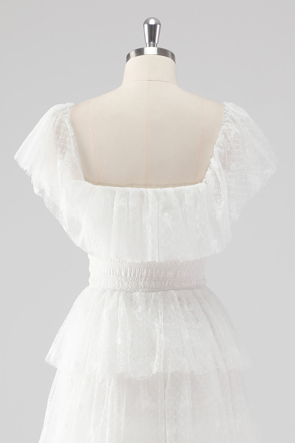 Schwarzes, langes Abendkleid in A-Linie mit quadratischem Ausschnitt und Rüschen