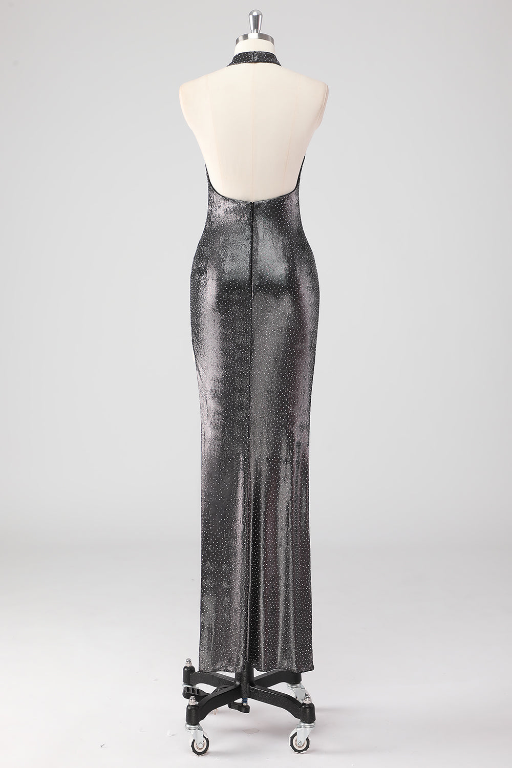 Vestido formal Halter Shath cinza prateado brilhante com racha