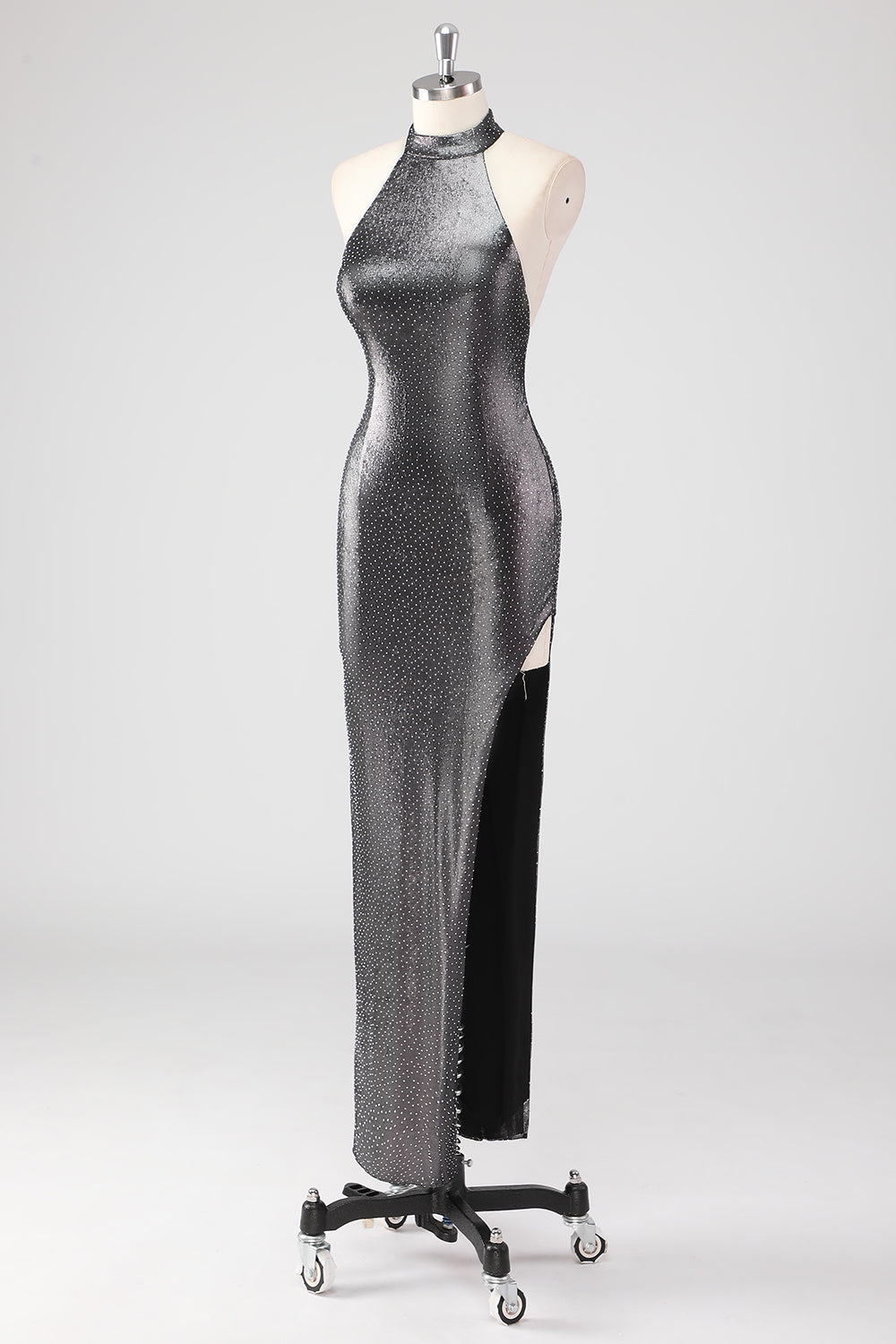 Vestido formal Halter Shath cinza prateado brilhante com racha