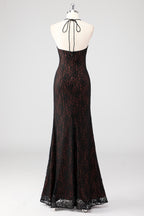 Vestido formal preto com alças finas e alças finas