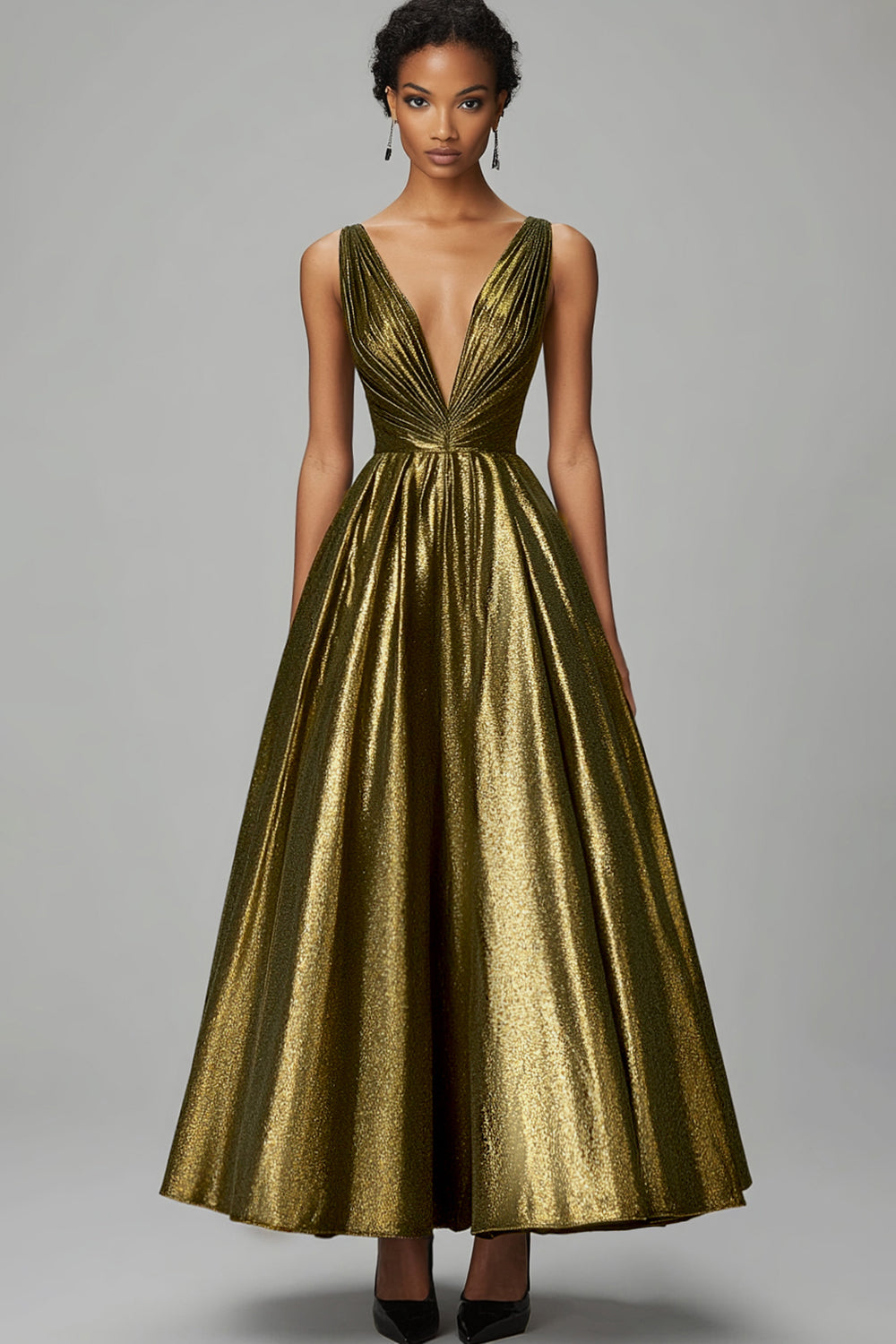 Vestido formal dourado escuro brilhante, decote em V, franzido, comprimento até ao tornozelo