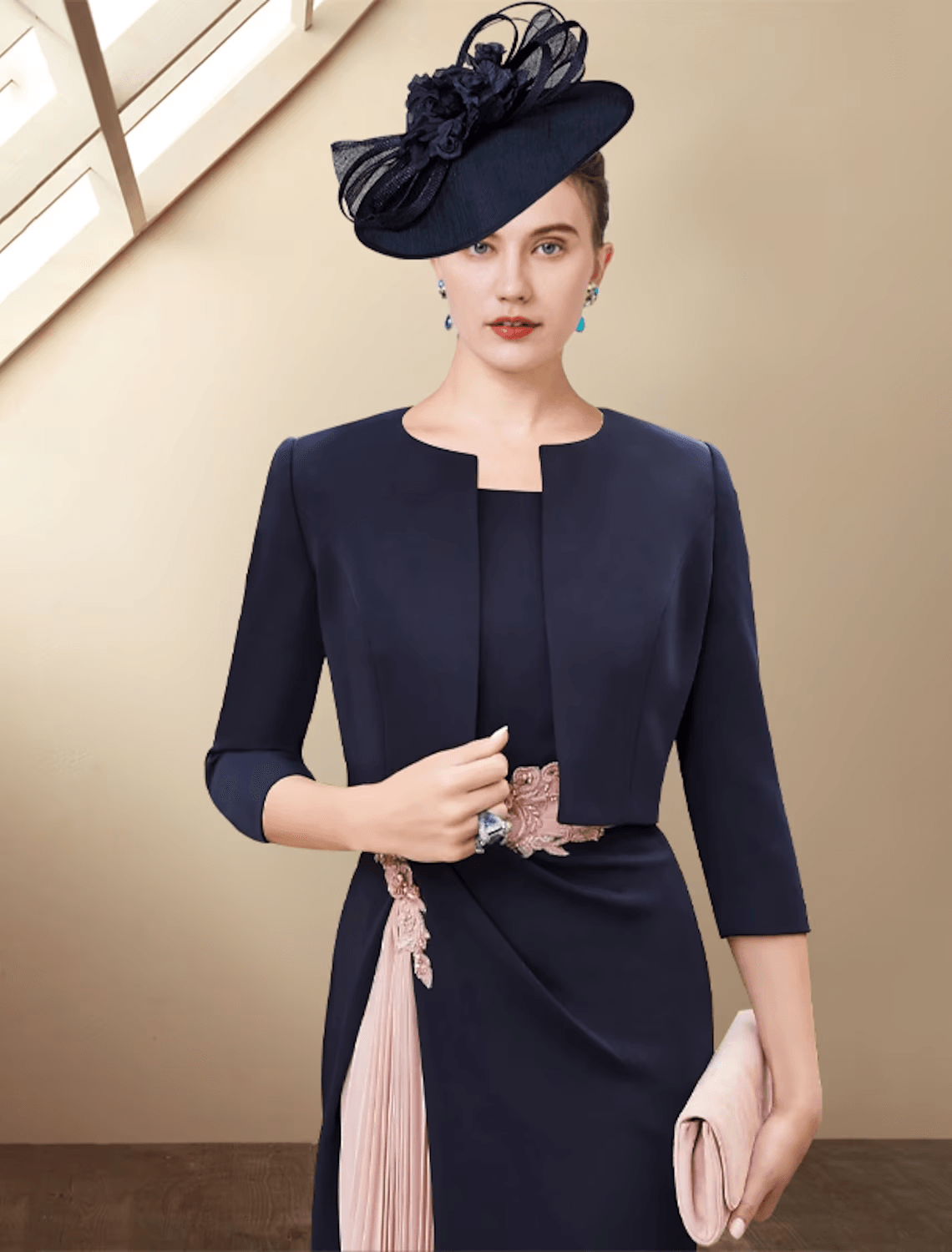 Vestido de mãe da noiva de duas peças, estilo coluna, para convidada de casamento, elegante, ombro de fora, comprimento até ao joelho, tecido elástico, sem mangas, casaco curto, com pregas, cristais, blocos de cor