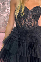 Vestido corto de fiesta de regreso a casa negro de tul con aplicaciones y escote corazón en línea A lindo Y2725
