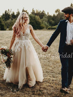 Novos vestidos de noiva compridos com decote em V, renda e tule, sem mangas, linha A. DB10474