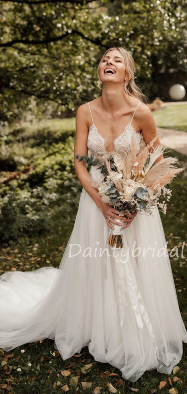 Neue Ankunft V-Ausschnitt Spitze Tüll A-Linie Lange Brautkleider.DB10475