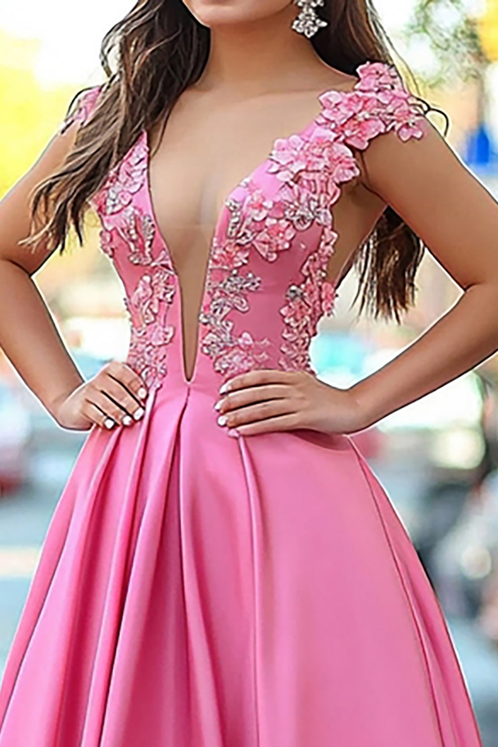 Vestido de festa comprido em cetim com decote em V e apliques, estilo princesa rosa brilhante