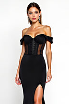 Schulterfreies, langes, schwarzes Meerjungfrauenkleid mit schwarzer Krawatte und Schlitz