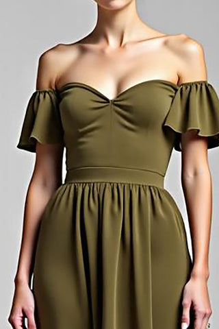 Langes, formelles Chiffonkleid in A-Linie mit Rüschen in Olivgrün