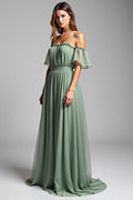 Vestido de cerimónia comprido com ombros descobertos e acabamento em Dusty Sage