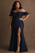 Robe de soirée satinée marine à bretelles tombantes grande taille avec volants