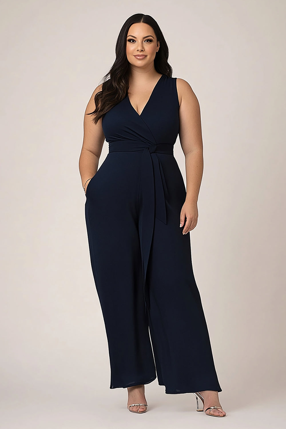 Macacão formal comprido, plus size, decote em V, azul-marinho, sem mangas
