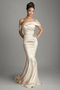 Robe longue de soirée en satin champagne