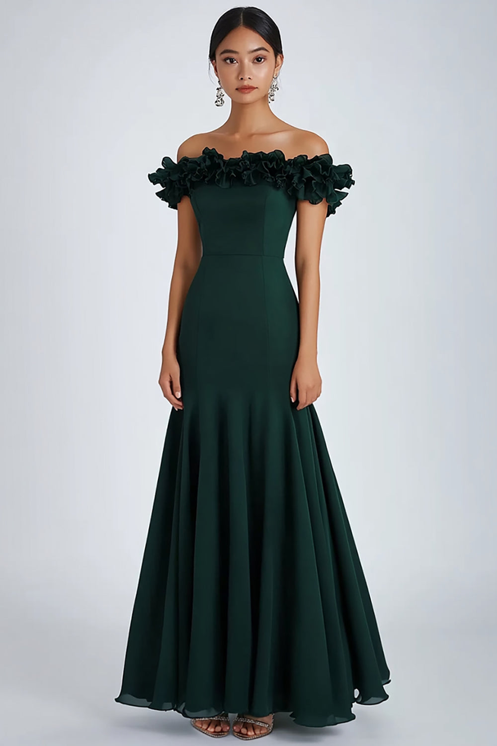 Vestido longo formal verde escuro com pregas e folhos