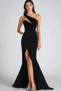 Robe longue en mousseline sirène avec encolure en trou de serrure, fente et ceinture noire