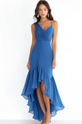 Blaues Chiffon-Etuikleid mit hohem und niedrigem V-Ausschnitt