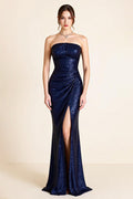 Marineblaues, trägerloses, langes, glitzerndes Abendkleid mit Schlitz