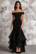 Vestido longo formal preto em chiffon com decote ombro a ombro e sereia