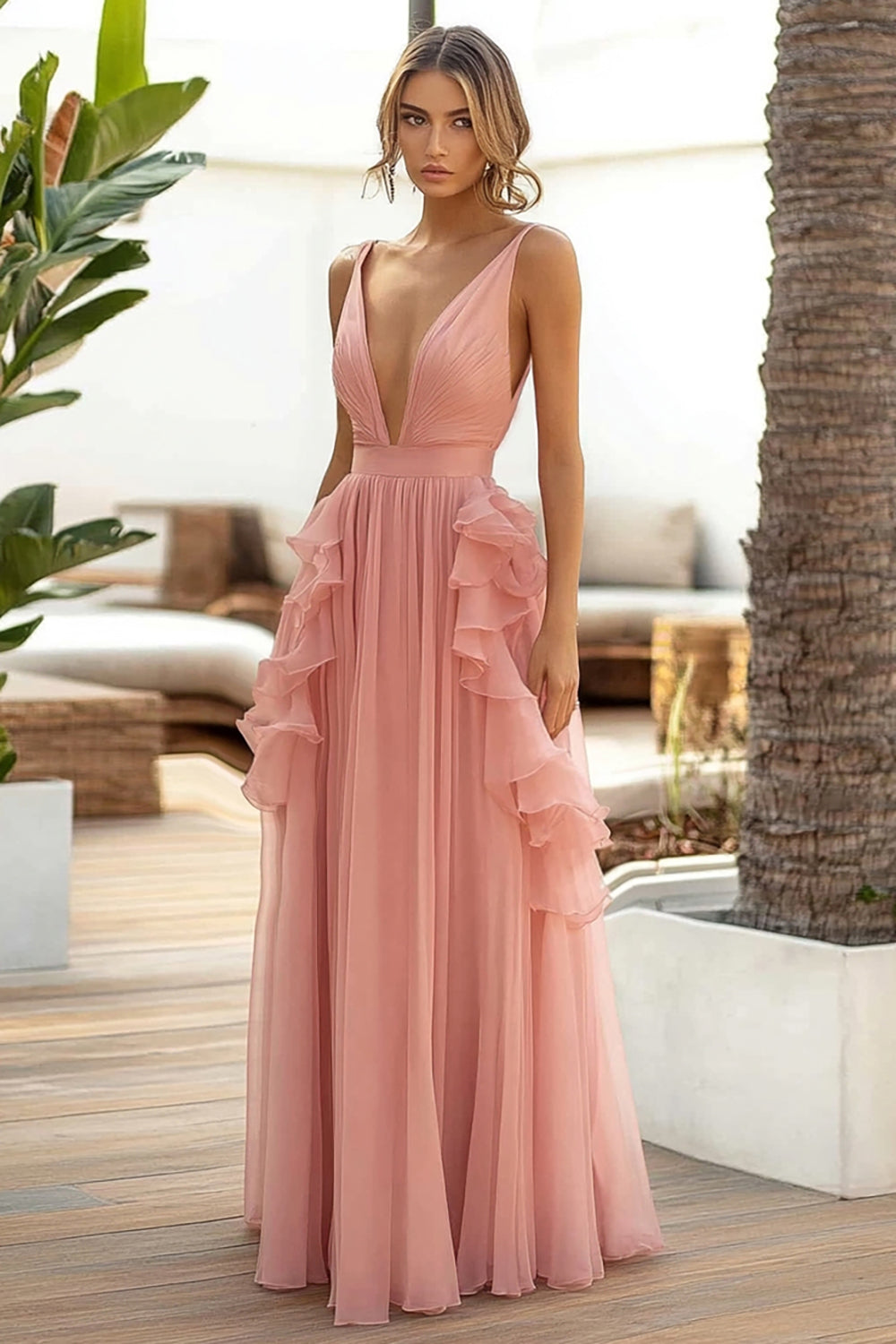 A-Linie, langes Hochzeitsgastkleid aus rosa Chiffon mit Rüschen