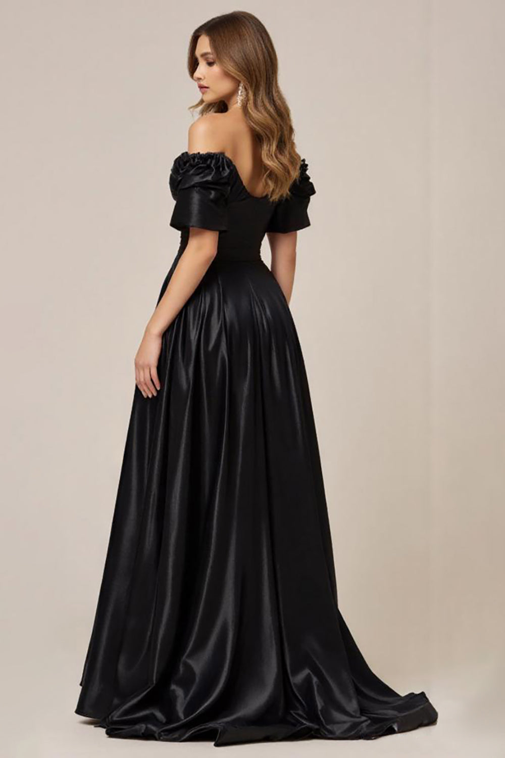 A-Linien-Satin-Kleid mit schulterfreiem, langem, schwarzem Bindeband und Schlitz