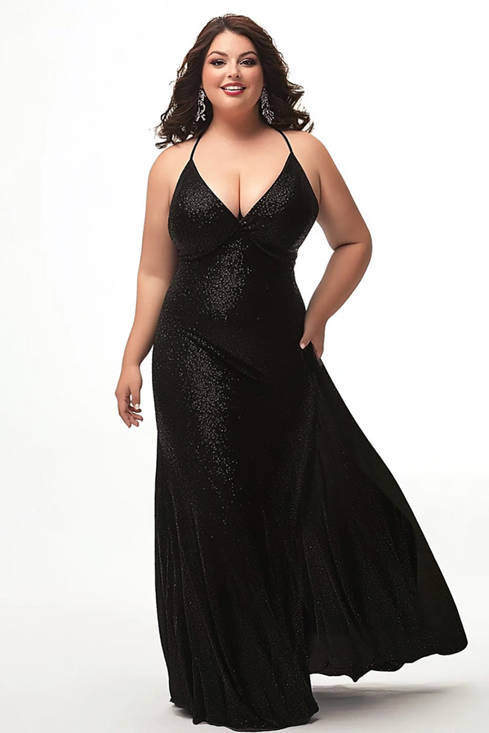 Vestido de festa comprido plus size preto simples com bainha halter