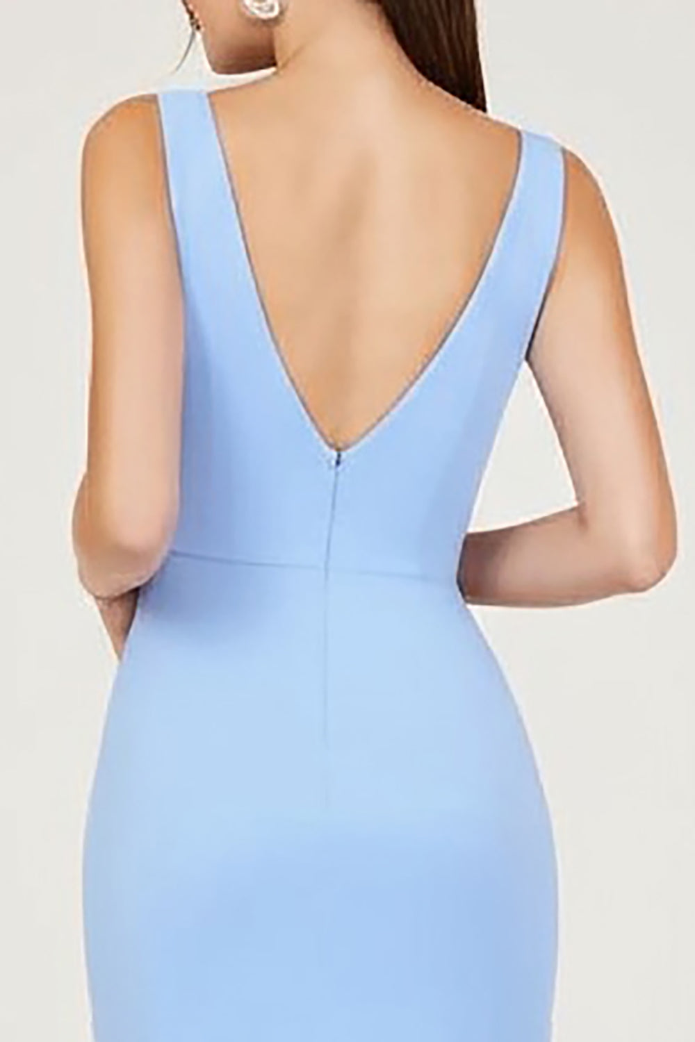 Vestido formal comprido azul-celeste com decote em V franzido e racha