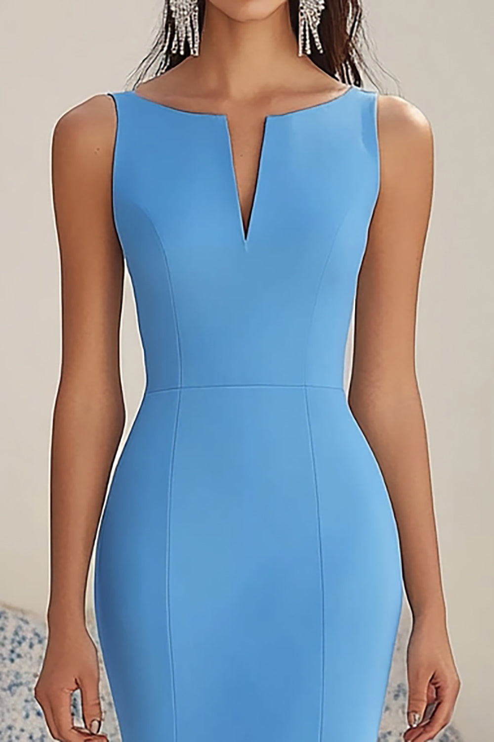 Blaues Meerjungfrau-Kleid aus Chiffon mit ärmellosem High-Low-Ausschnitt