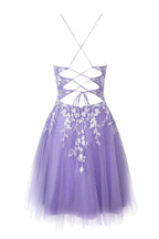 Aline-Kurzballkleid aus Glitzertüll mit Applikationen