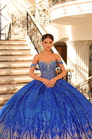 Quinceanera-Kleid mit Glitzerapplikation und Schleife von Amarra 54210