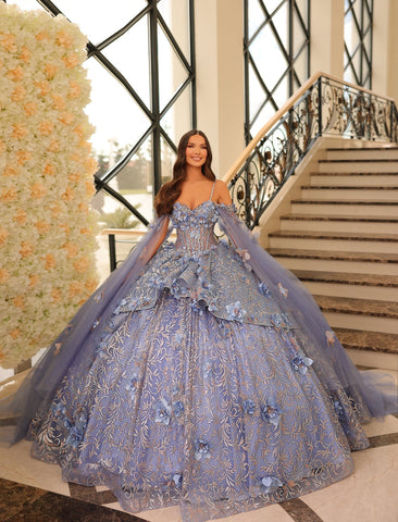 Quinceanera-Kleid mit 3D-Blumen und Cape-Ärmeln von Amarra 54216