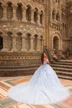 Vestido de baile com decote ombro a ombro e estampado floral 3D da Amarra 54231