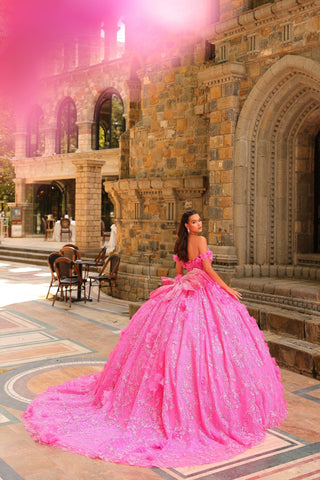 Schulterfreies Ballkleid mit Schleife von Amarra 54233