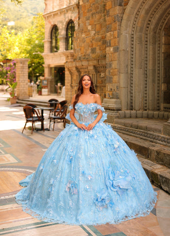 Schulterfreies Ballkleid mit Schleife von Amarra 54233