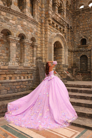 Trägerloses Ballkleid mit Puffärmeln von Amarra 54234