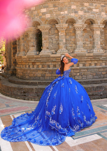 Trägerloses Ballkleid mit Puffärmeln von Amarra 54242
