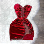 Vestido Corto de Cumpleaños de Terciopelo Borgoña Sensual con Abalorios para el Baile de Bienvenida Y7703