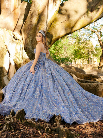Vestido de quinceanera sem alças com espartilho da marca LizLuo Fiesta 56523