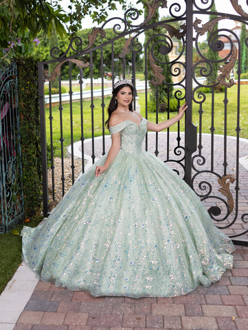 Vestido de baile com franjas e ombros à mostra de LizLuo Fiesta 56536