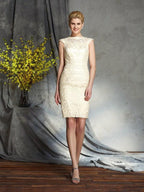 Etui-Linie/Säule Bateau-Ausschnitt Kurze Ärmel Kurz Elastischer Satin Kleider für die Brautmutter