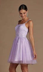 Züchtiges Spitze Perlen Tüll Homecoming Kleider Kurzes Quadrat-Ausschnitt Prom Kleid Spaghetti-Träger Party Kleid