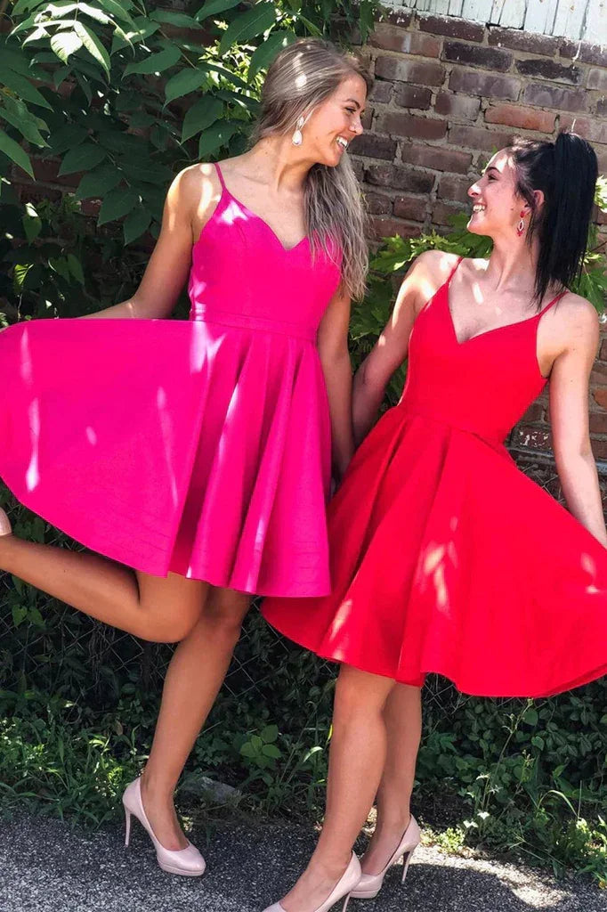 Vestidos Cortos de Línea A con Tirantes Espagueti Sexys para el Baile de Bienvenida Y1410
