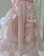 Einfaches Homecoming-/Partykleid mit Halter, rosa Tüll, Perlenbesatz, High-Low-Rüschen Y8582
