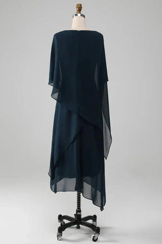 Schlichtes elegantes Chiffonkleid für die Brautmutter