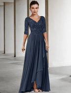 Zweiteiliges A-Linien-Kleid für die Brautmutter in Übergröße, elegant, hoher und niedriger V-Ausschnitt, asymmetrisch, bodenlang, Chiffon, Spitze, halbe Ärmel, Wickeljacke inklusive, Kleider mit Faltenapplikationen