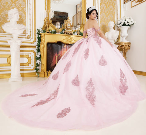 Schulterfreies Ballkleid von Cinderella Couture 8190J