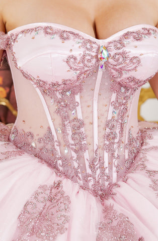 Schulterfreies Ballkleid von Cinderella Couture 8190J