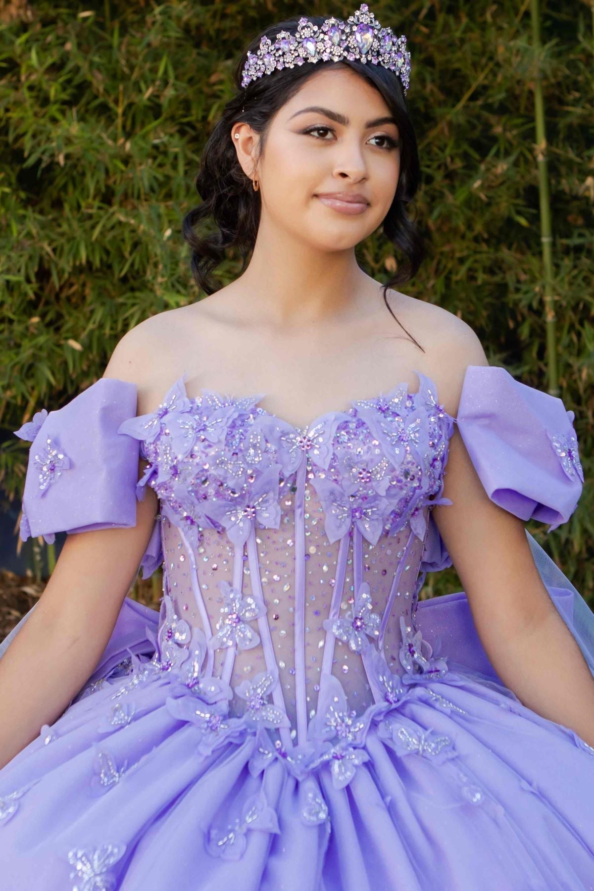 Ballkleid mit Cape-Ärmeln von Cinderella Couture 8350J