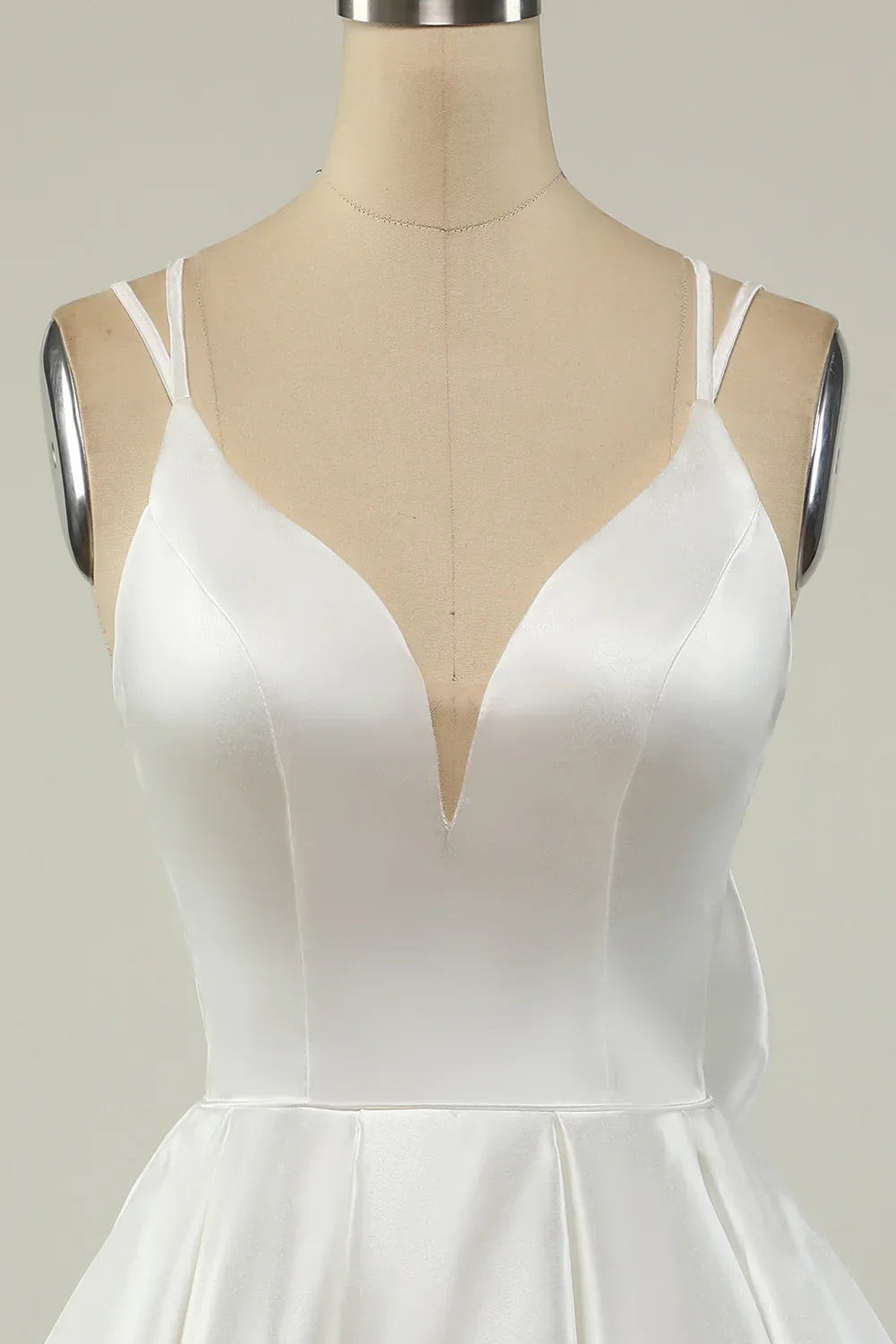 Vestido de Graduación Blanco Satén en Línea A Vestido Corto Blanco para Baile de Bienvenida Y1849