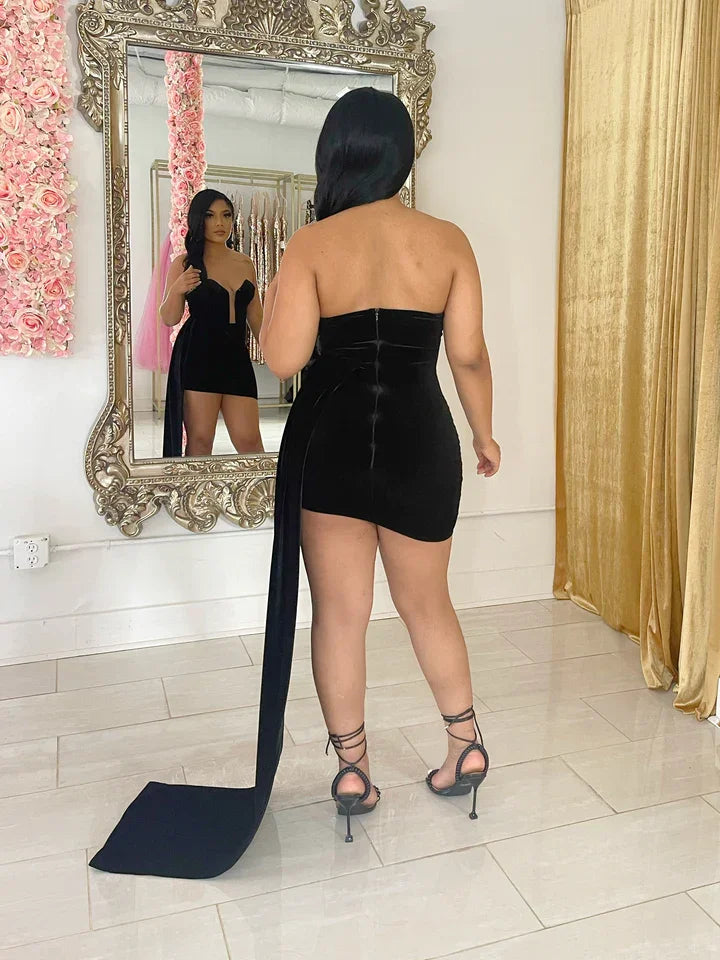 Robe courte de bal de fin d'études en velours noir avec fermeture éclair dans le dos modèle Y06